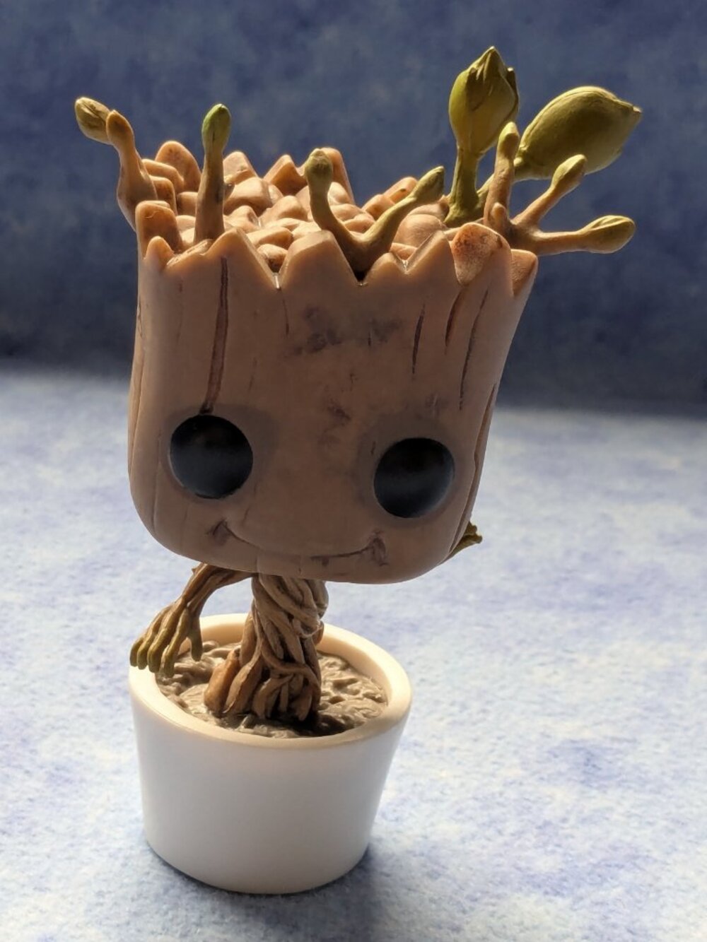Baby Groot bobble head